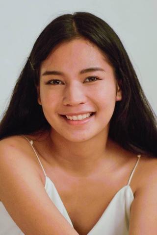 Yvanne Evangelista pic