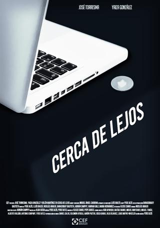 Cerca de lejos poster