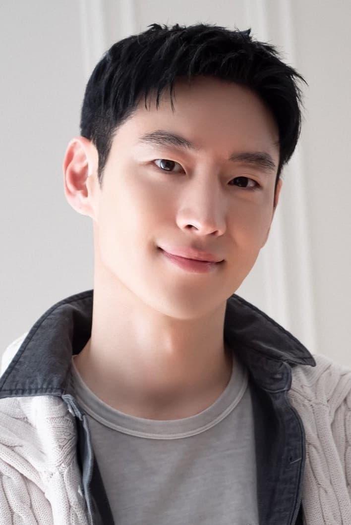 Lee Je-hoon poster