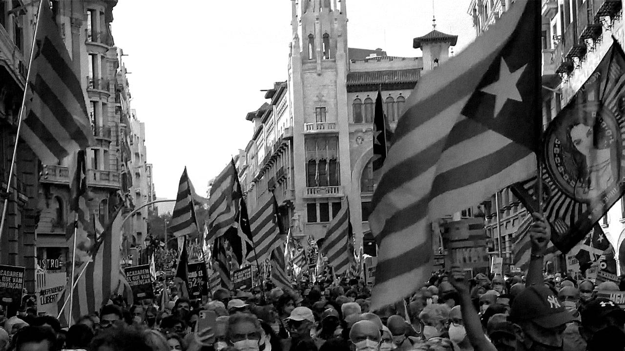 Santiago Abascal backdrop