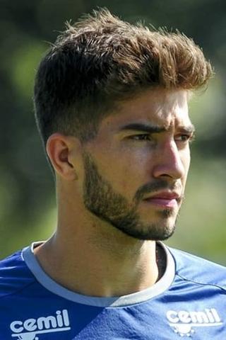 Lucas Silva pic