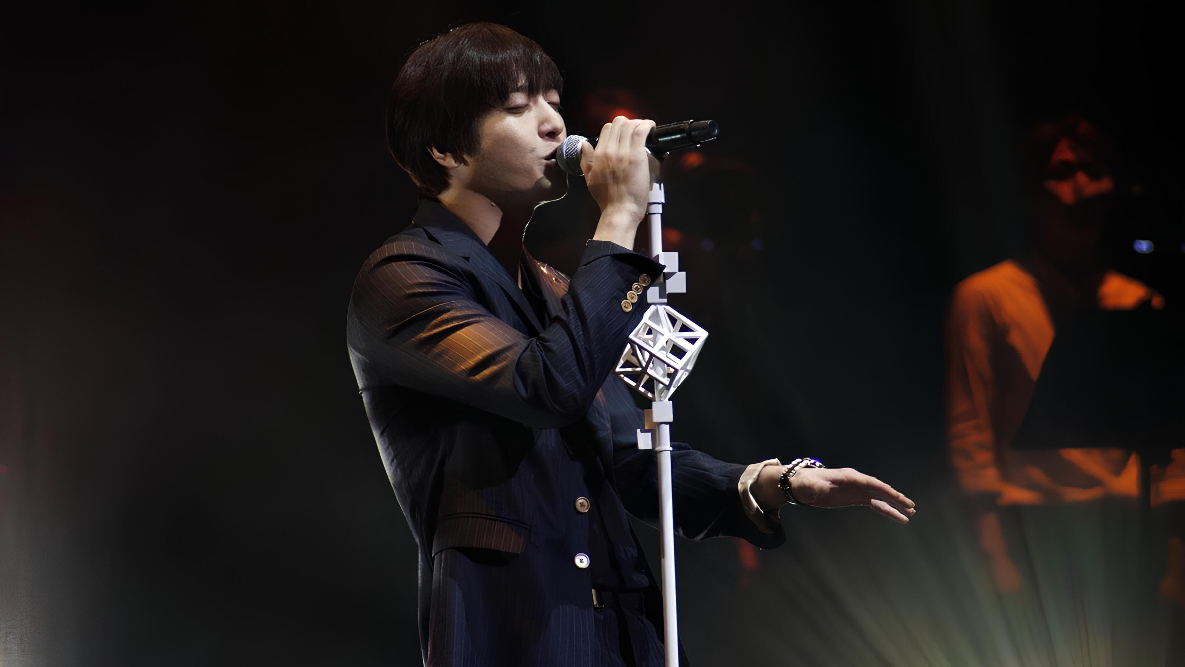 JUNG YONG HWA CONCERT TOUR ~One Fine Day~ backdrop