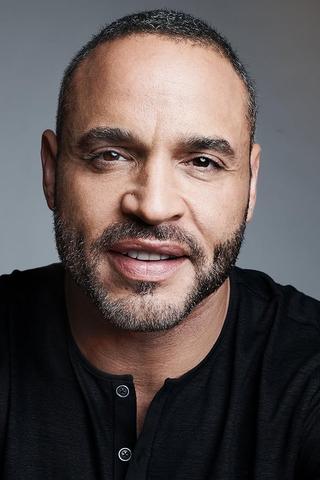 Daniel Sunjata pic