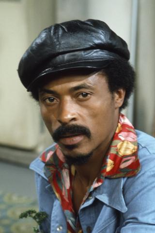 Nathaniel Taylor pic