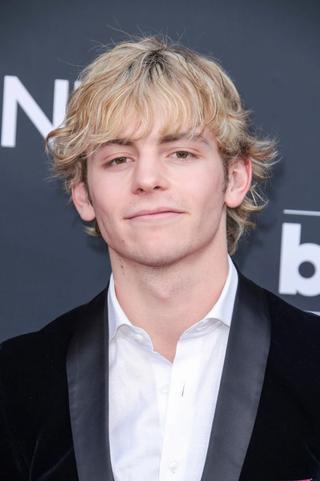 Ross Lynch pic