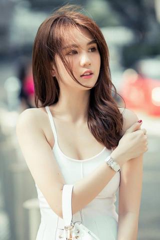 Ngọc Trinh pic