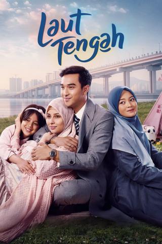 Laut Tengah poster