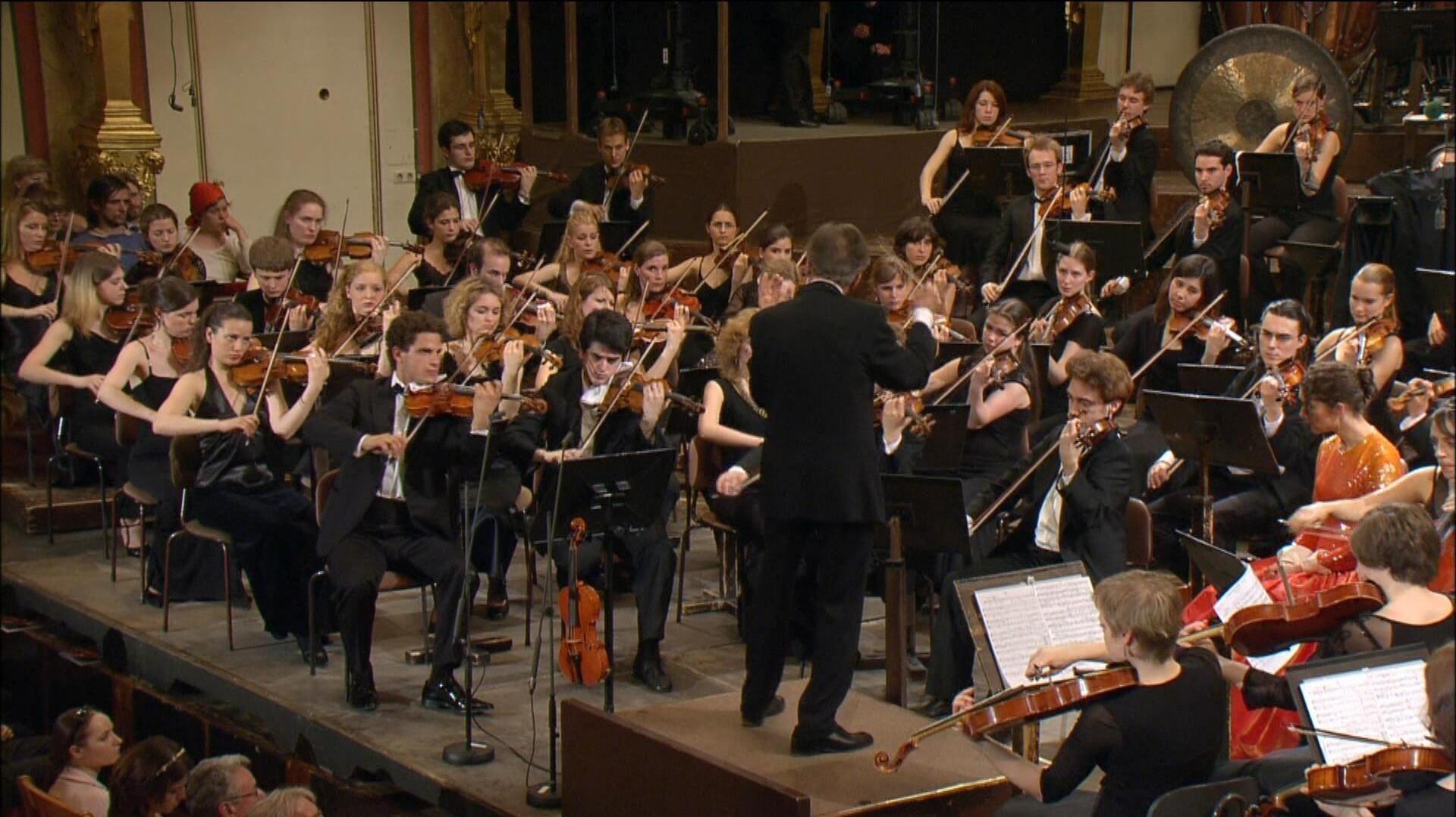Mahler:  Symphony No. 4 / Schoenberg:  Pelleas and Melisande backdrop