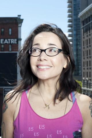 Janeane Garofalo pic