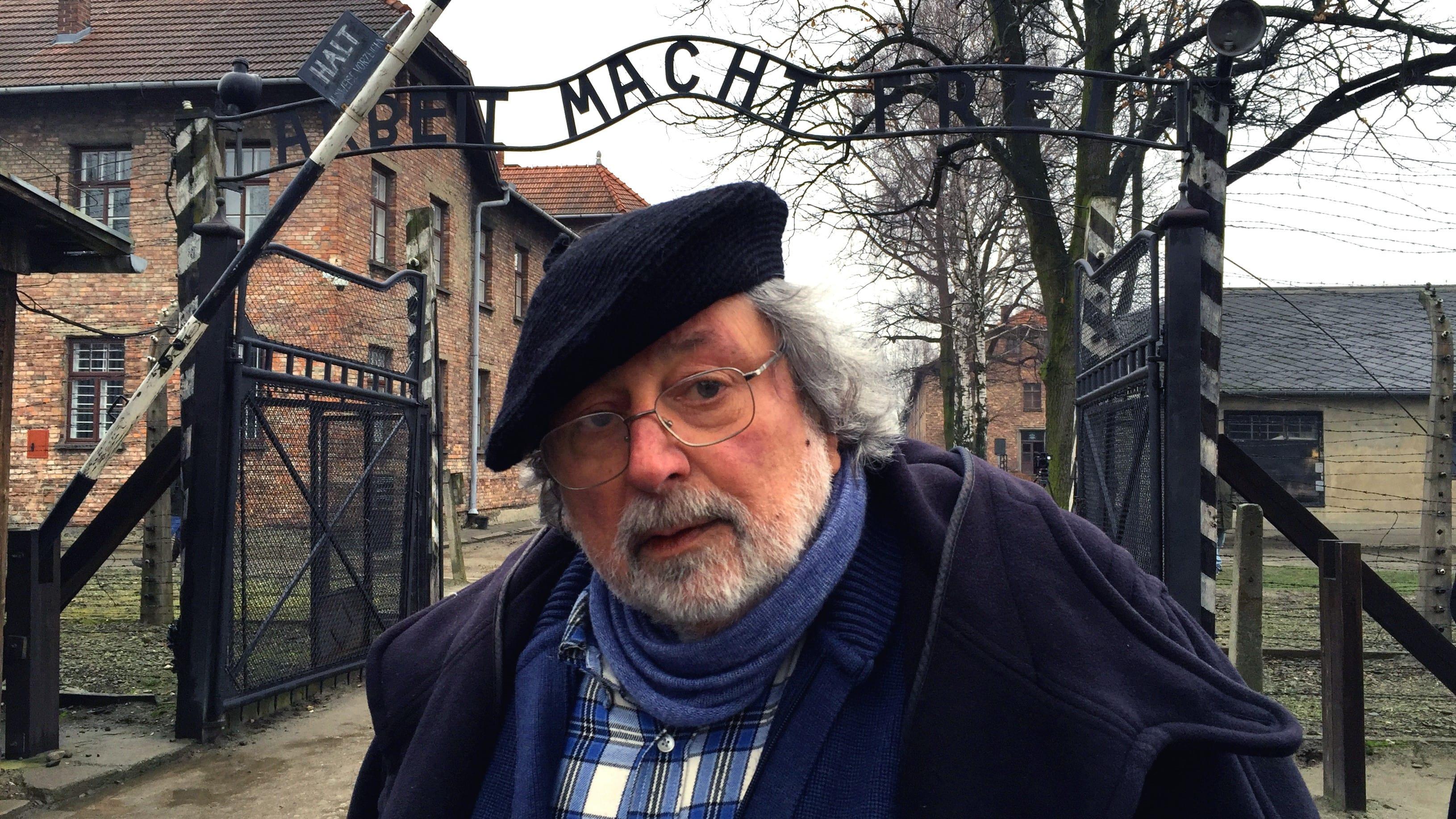 Son morto che ero bambino - Francesco Guccini va ad Auschwitz backdrop