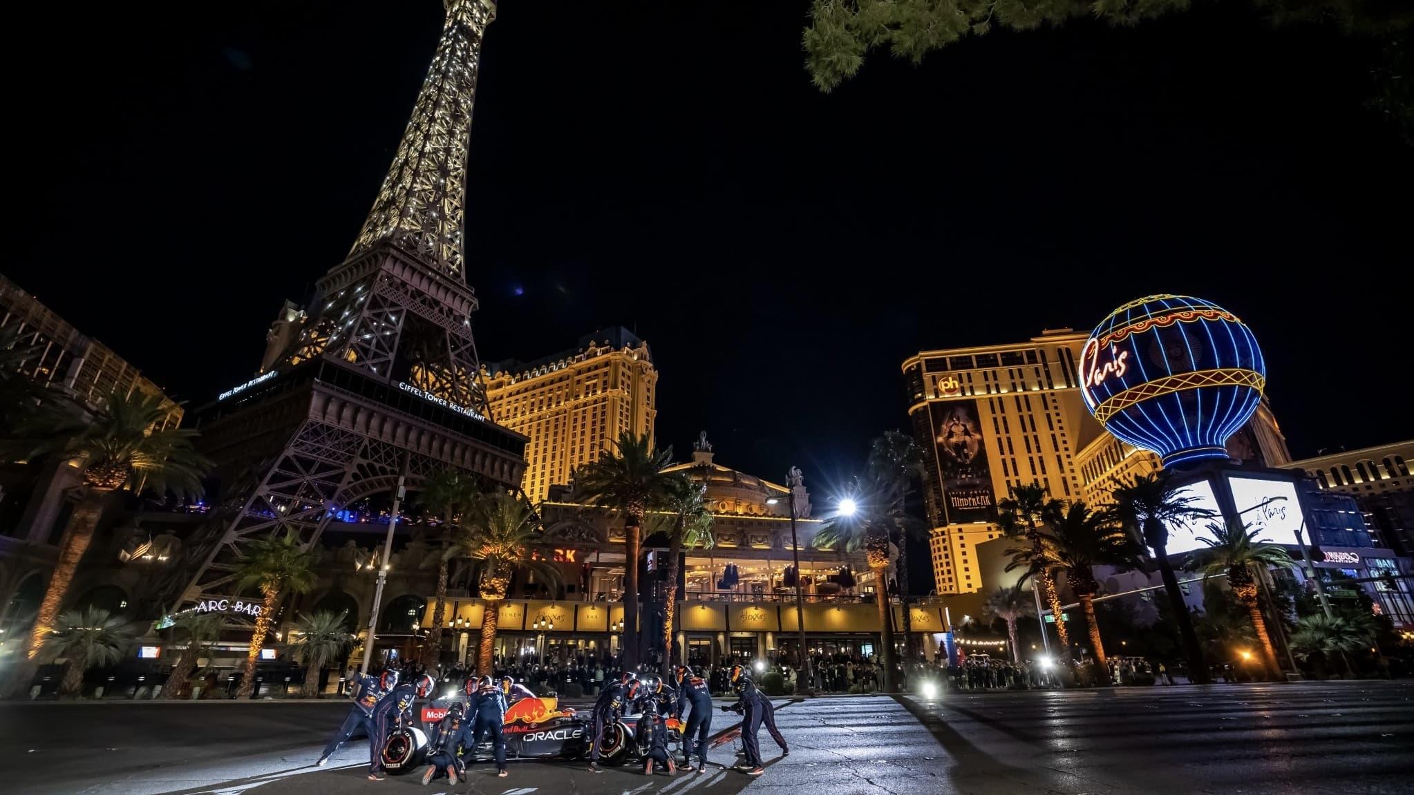 ¡Vamos, Vegas! backdrop