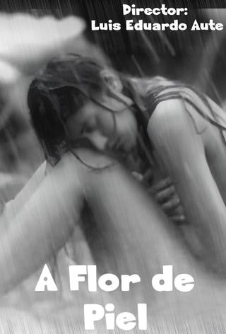 A flor de piel (C) poster