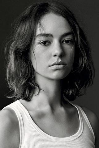 Brigette Lundy-Paine pic