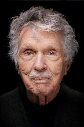 Tom Skerritt pic