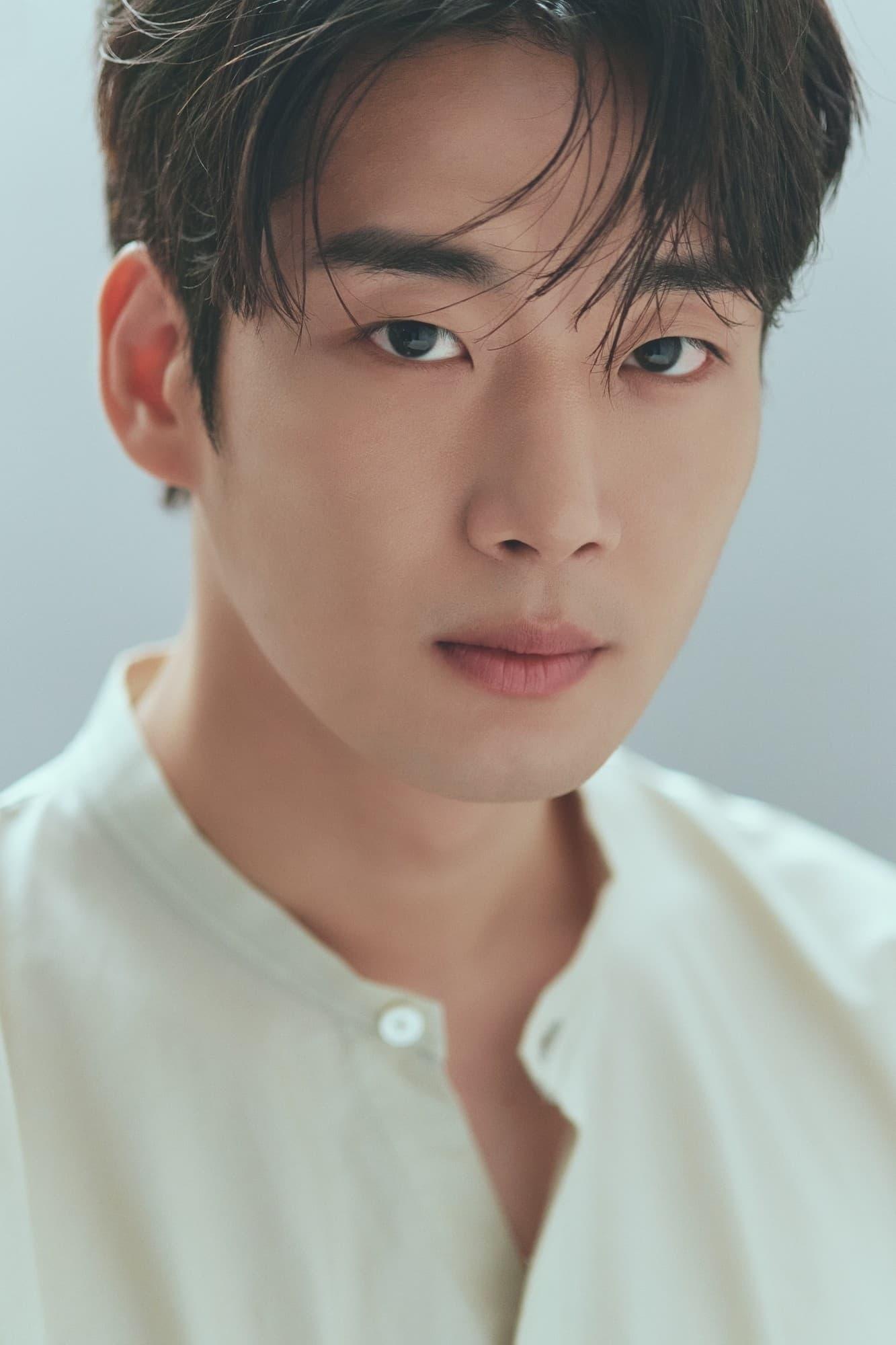 Choi Won-myeong poster
