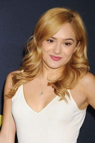 Chachi Gonzales pic