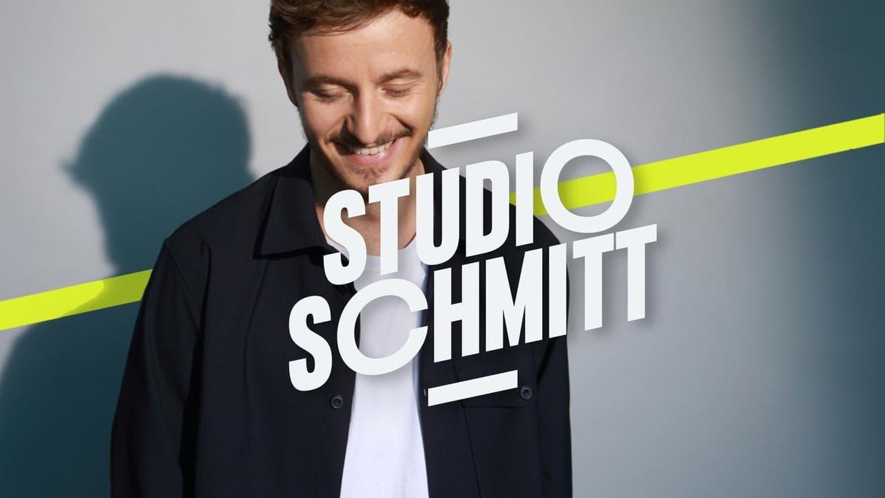 Studio Schmitt backdrop