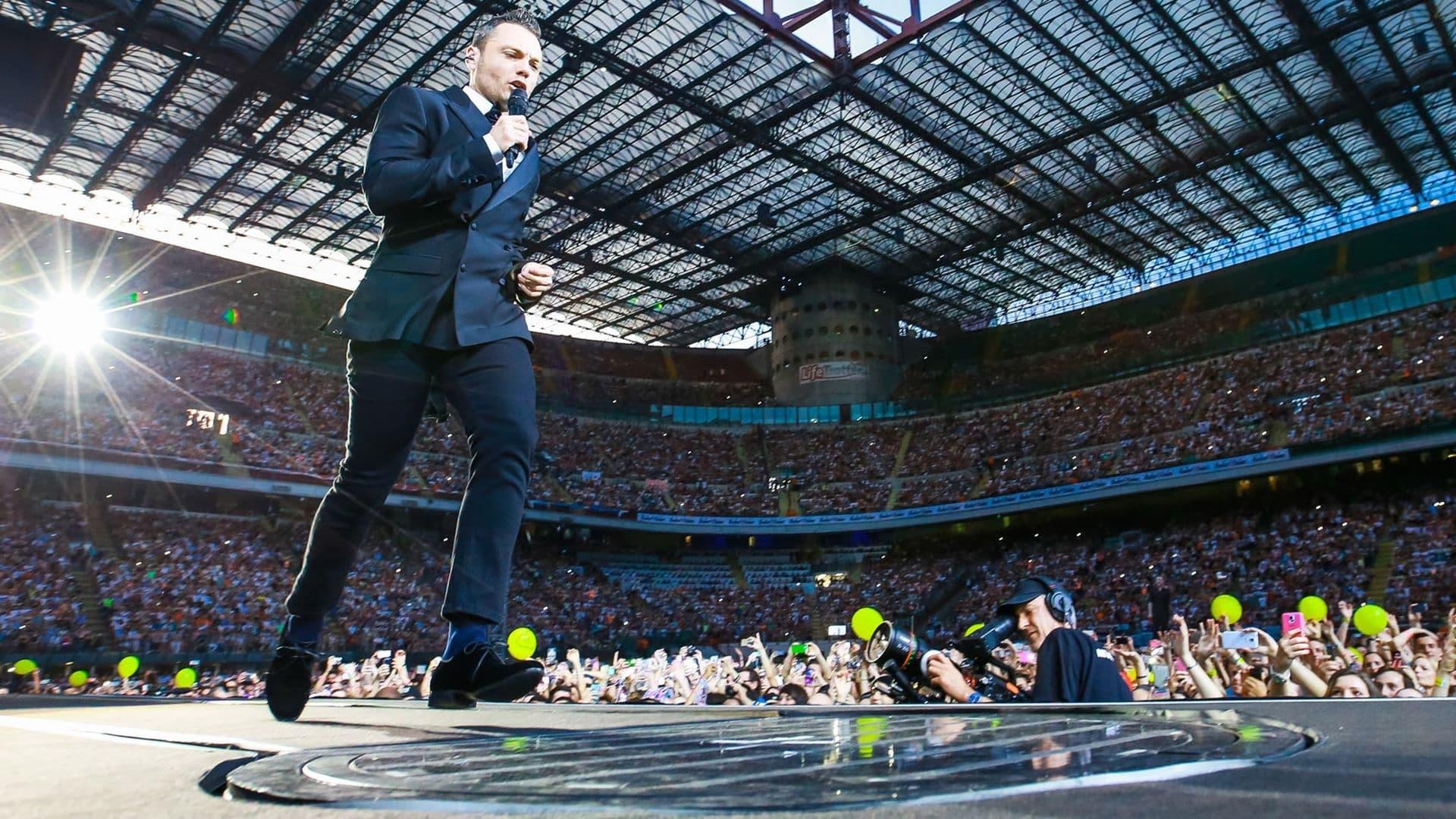 TZN - Tiziano Ferro lo Stadio Tour 2015 backdrop