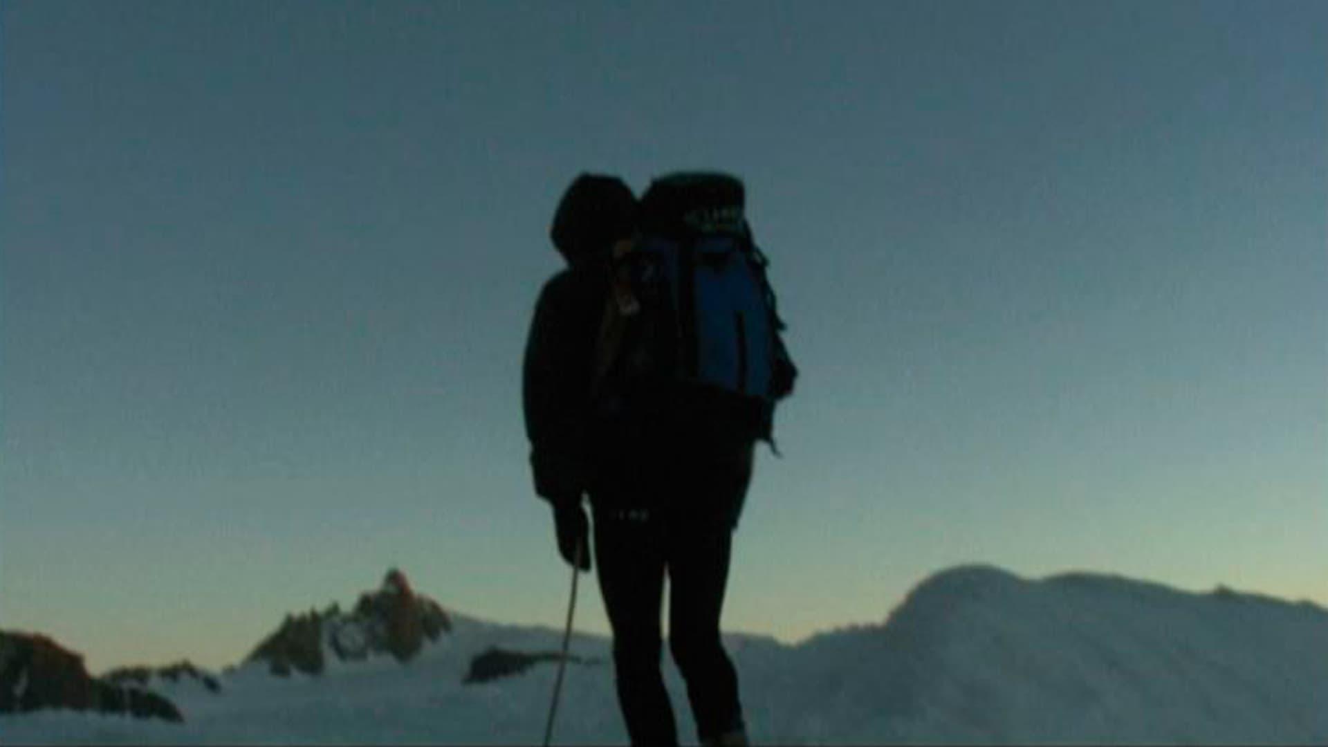 Dans la voie, Portrait d'un guide au travail backdrop