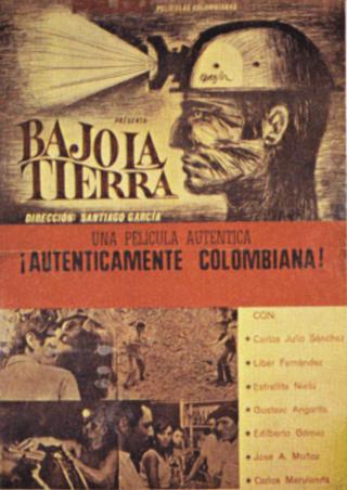 Bajo la tierra poster