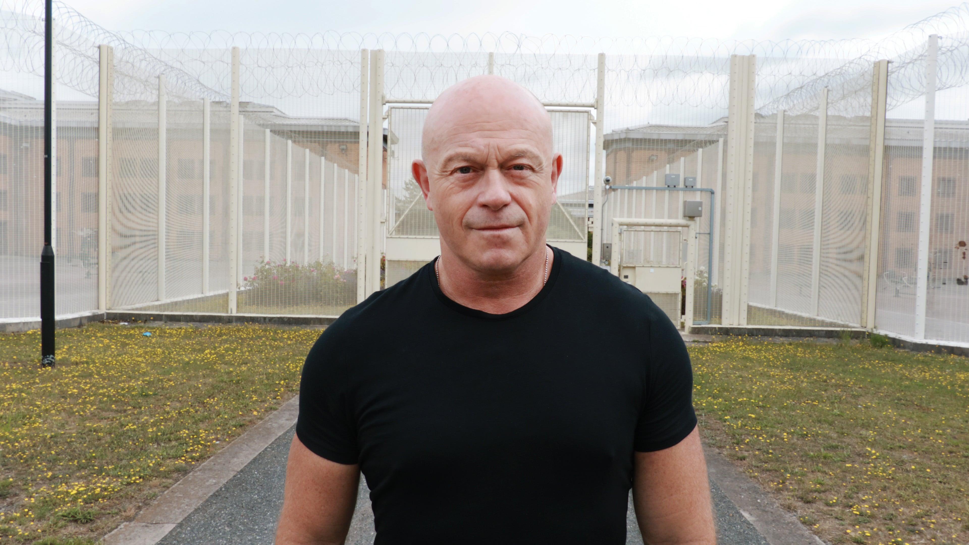Welcome To HMP Belmarsh With Ross Kemp backdrop