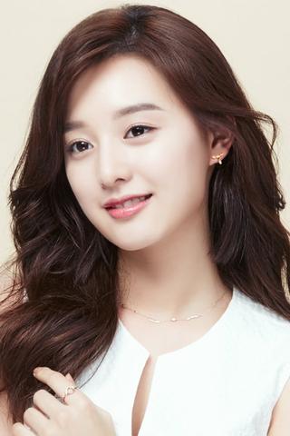 Kim Ji-won pic