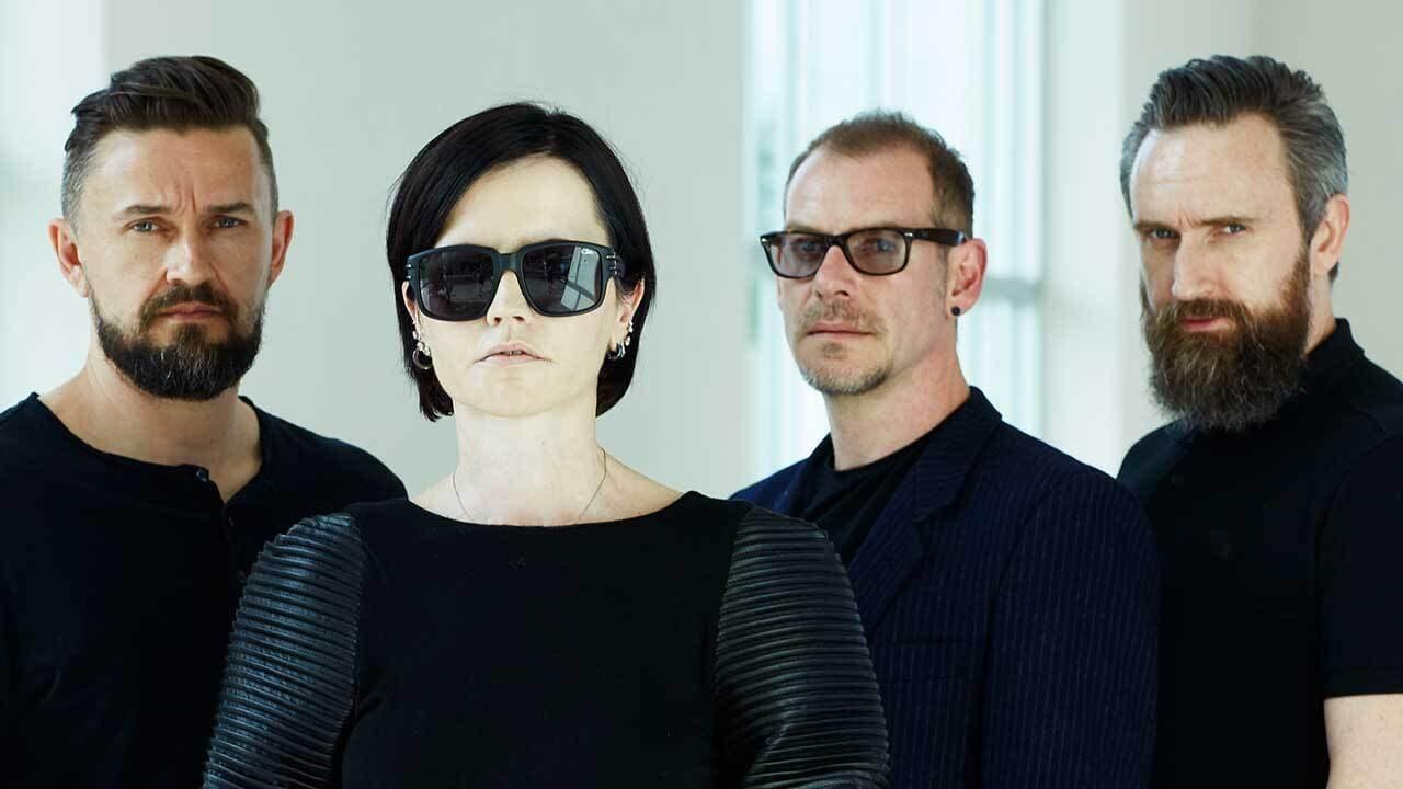 The Cranberries - Stars: The Best Videos 1992-2002 backdrop