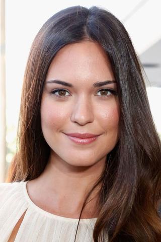 Odette Annable pic