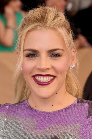Busy Philipps pic