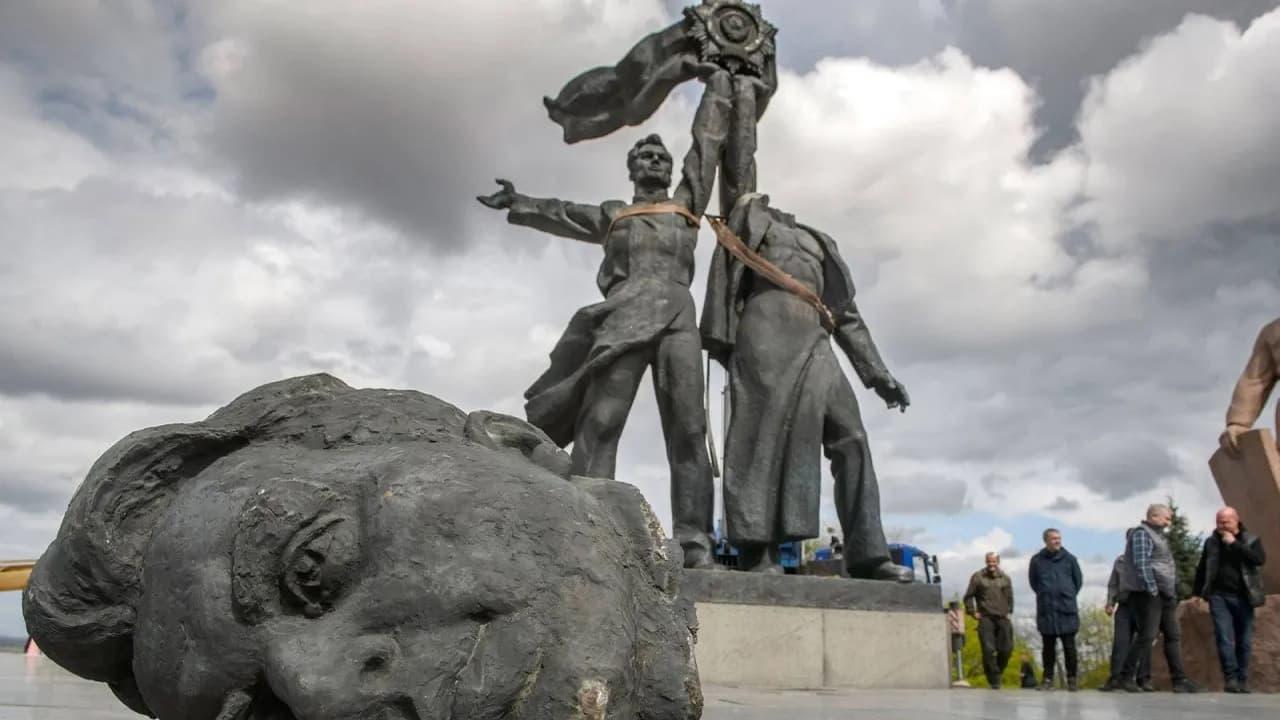 Ukraine: A Battle for History backdrop