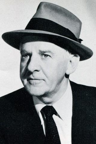 Walter Winchell pic