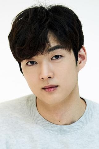 Kang Yeong-seok pic
