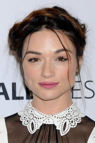 Crystal Reed pic