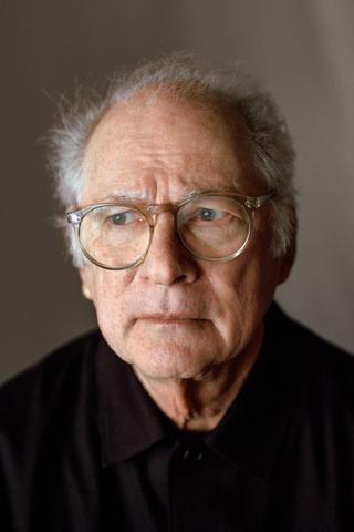 Barry Levinson pic