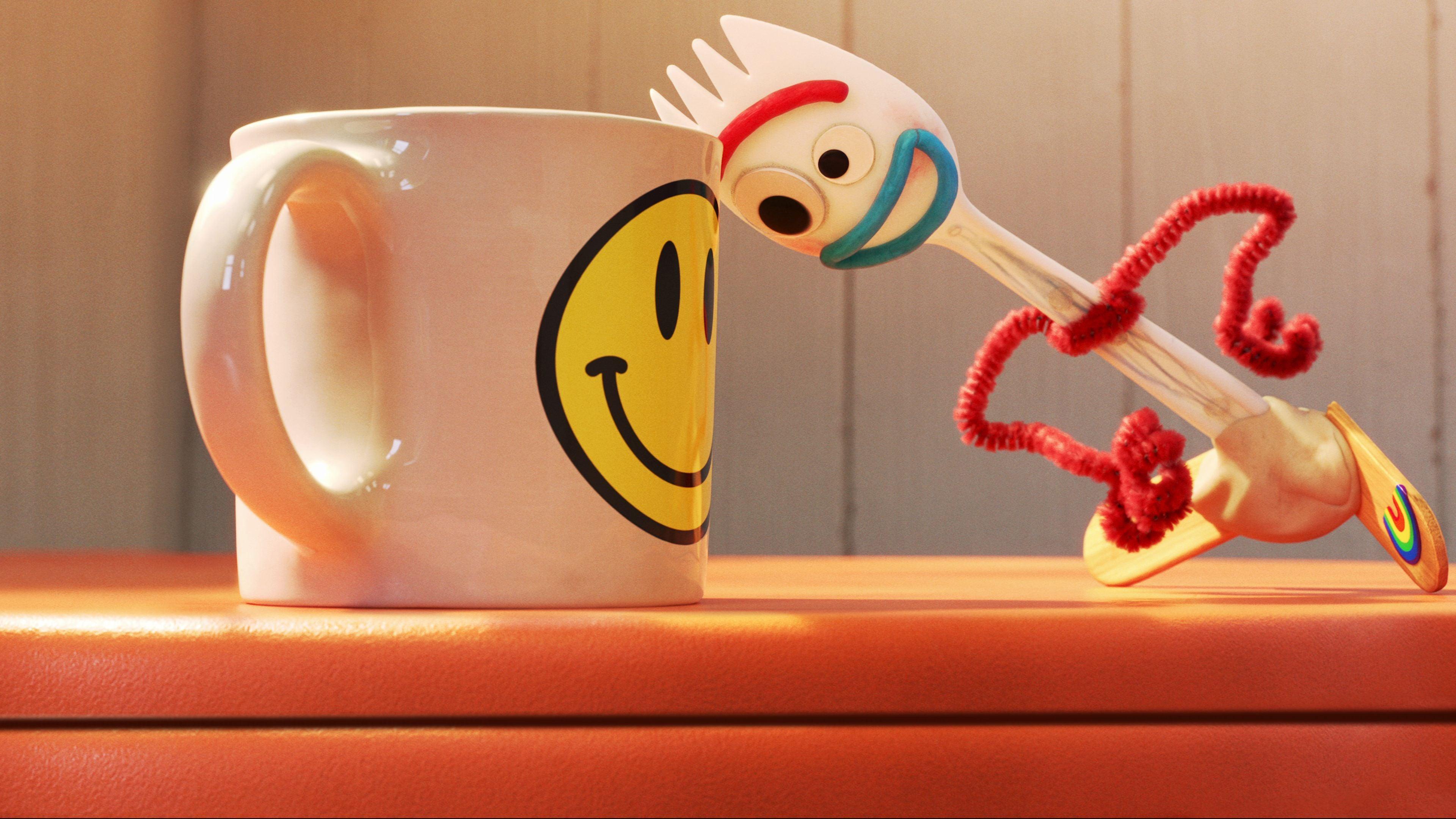 Forky Asks a Question: What Is a Friend? backdrop