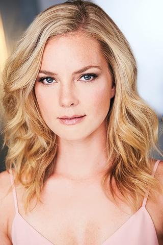 Cindy Busby pic