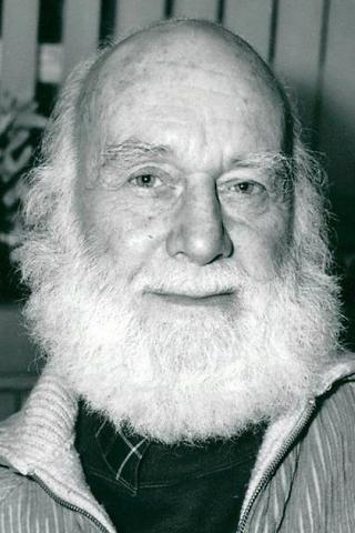 Buster Merryfield pic