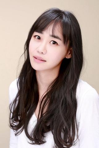 Kang Rae-yeon pic