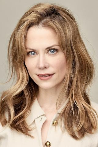 Claire Coffee pic