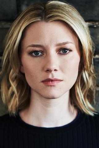 Valorie Curry pic