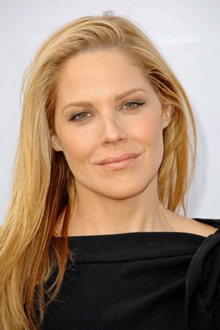 Mary McCormack pic