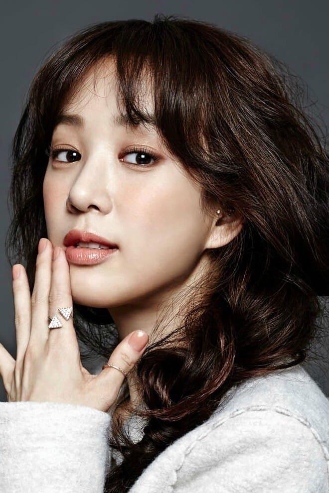 Jung Ryeo-won poster