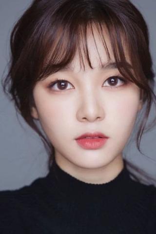 Kim Seo-yeon pic