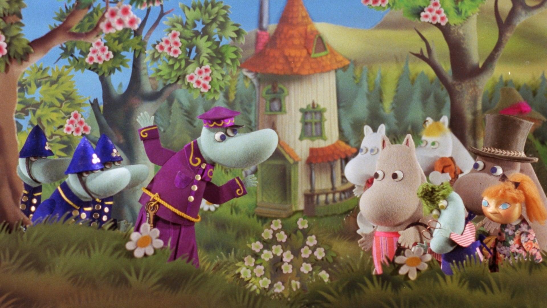 Moomin and Midsummer Madness backdrop