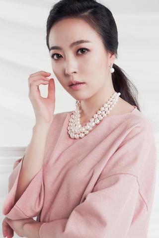 Shim Eun-jin pic