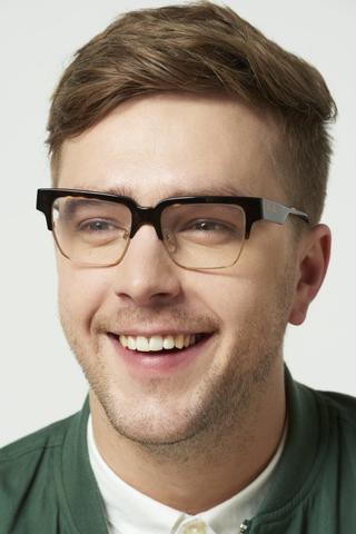 Iain Stirling pic