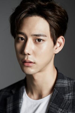 Jin Ju-hyung pic