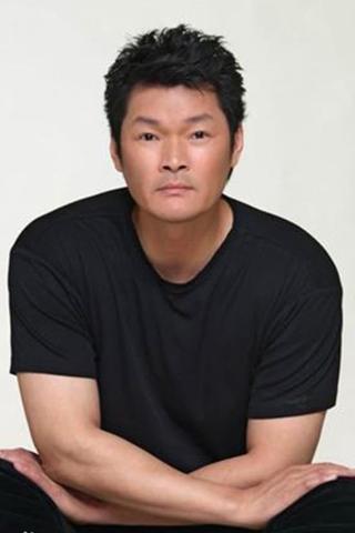 Michael Chow Man-Kin pic