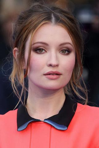 Emily Browning pic