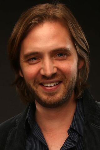 Aaron Stanford pic